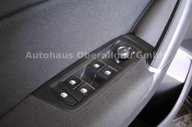 Volkswagen Touran Highline*AHK*ACC*DCC*LED*7-Sitzer 
