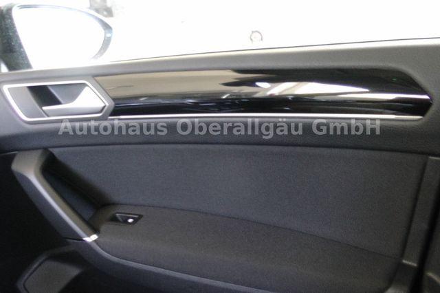 Volkswagen Touran Highline*AHK*ACC*DCC*LED*7-Sitzer 