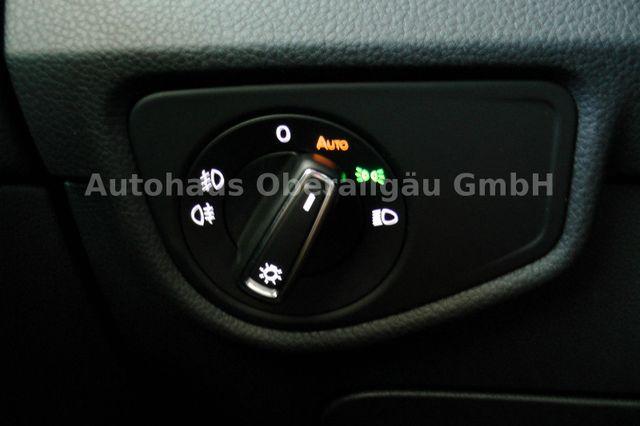 Volkswagen Touran Highline*AHK*ACC*DCC*LED*7-Sitzer 