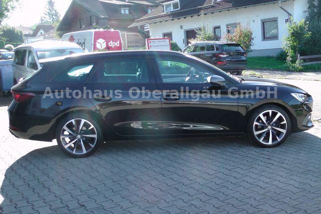 Seat Leon Sportstourer 2.0TDI FR 4Drive*DSG*AHK*LED*Virtual*ALLRAD 