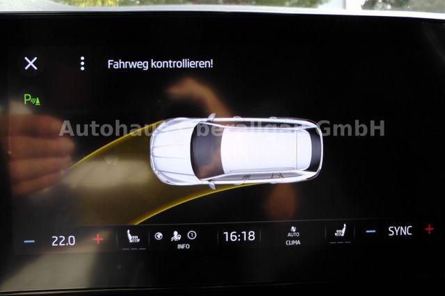 Skoda Octavia Combi Sportline*Standheizung *HUD*LED*AC 