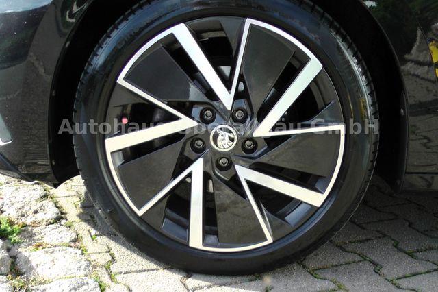 Skoda Octavia Combi Sportline*Standheizung *HUD*LED*AC 