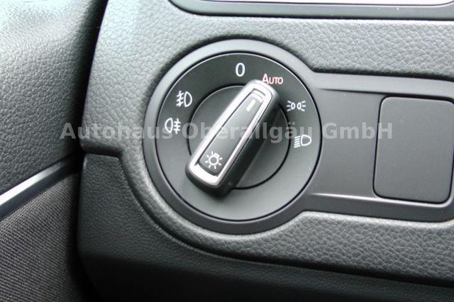 Volkswagen Polo V Lounge *LED Scheinwerfer*PDC vo+hi*Sitzhe 