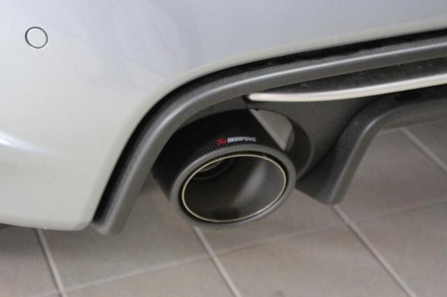 Abarth 695 Rivale 1,4 T-Jet UVP 33.720 Euro, Mahagoni Paket, Skydome Panorama Schiebedach, Beats Soundsystem, Bi Xenon, Uconnect Navi mit 7" Hd-touchscreen, Klimaautomatik uvm. 