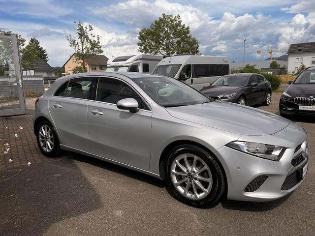 Mercedes-Benz A-Klasse A 200 Progressive 