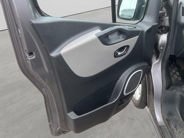 Nissan NV300 L2H1 2,9dCi 145 (9-Si.) Premium 
