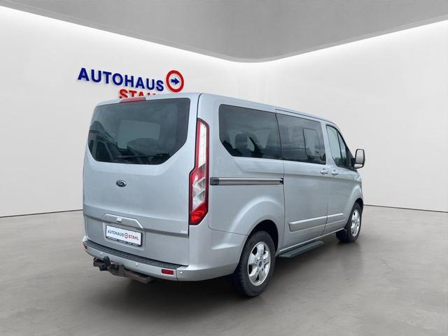 Ford Tourneo Custom 300 L1H1 VA Titanium 