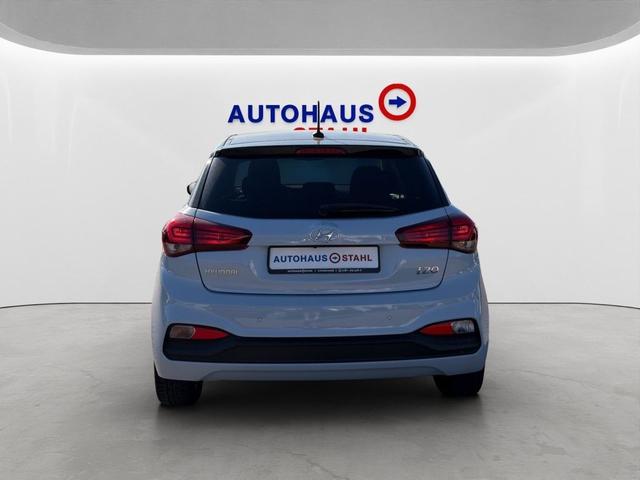 Hyundai i20 blue 1.2 YES!+ 
