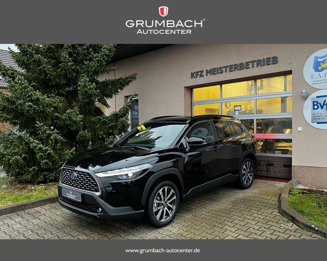 Lagerfahrzeug Toyota Corolla Cross - Style Team-Deutschland Hybrid 2,0-l-VVT-i Systemleistung 145 kW (197 PS) SideAssist el.Heckklappe