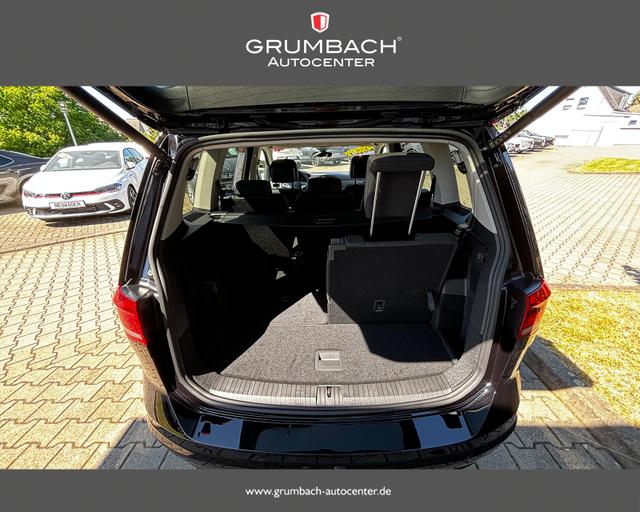 Volkswagen Touran Comfortline Edition 1.5TSI DSG 7Sitzer Navi ACC Sitzh. LED el.Heckkl. Alarm 17Zoll Kamera MY25 