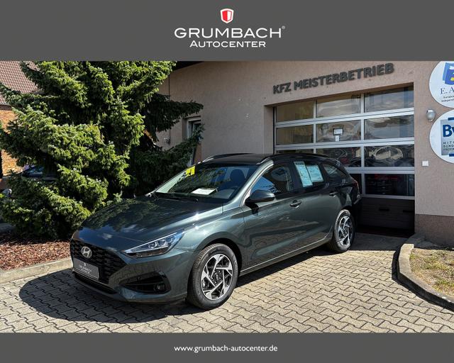 Lagerfahrzeug Hyundai i30 Kombi - 1,0 T-GDI Advantage Facelift LED Sitzh. Lenkr.hzb. Navi Kamera PDC Alu TopAusst.
