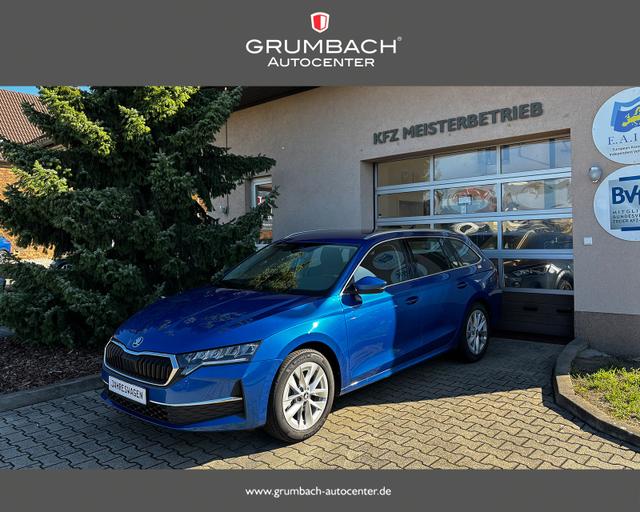 Gebrauchtfahrzeug Skoda Octavia Combi - 1.5 eTSI mHEV DSG7 SelectionPlus ACC el.Heckk. AZV Kamera 3ZonenAC TopAusst.