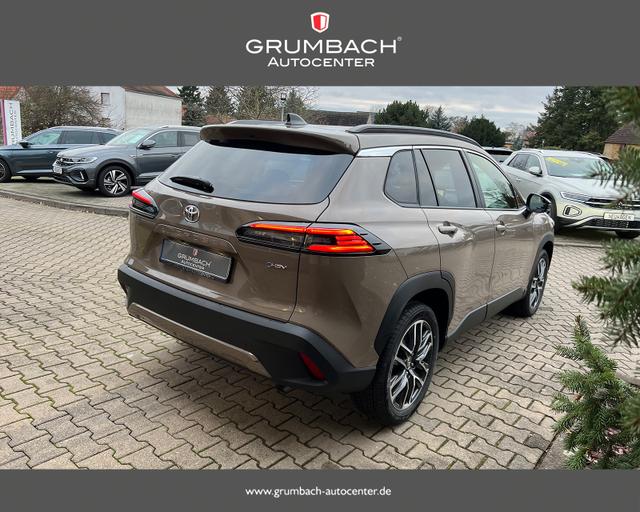 Toyota Corolla Cross Style Teamplayer Hybrid 2,0-l-VVT-i Systemleistung 131 kW (178 PS) Neues Modell 