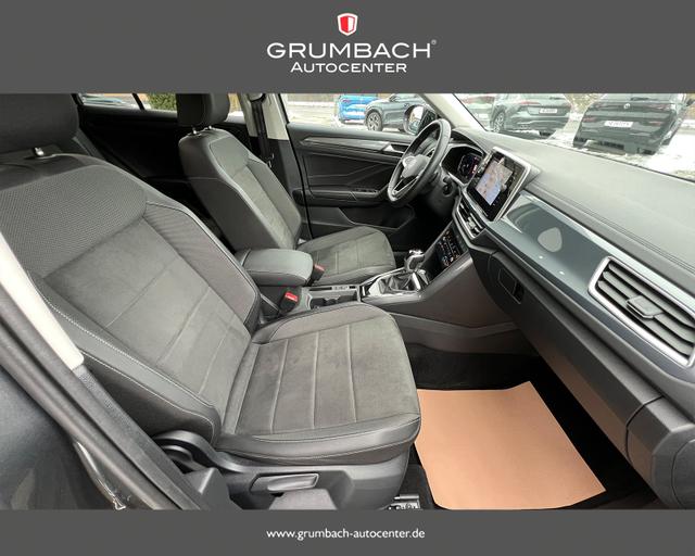 Volkswagen T-Roc 1.5 TSI Style Navi Sitzh. Lenkr.hzb. Klimaautom. Kamera Winterr&auml;der 1.Hd. Garantie 