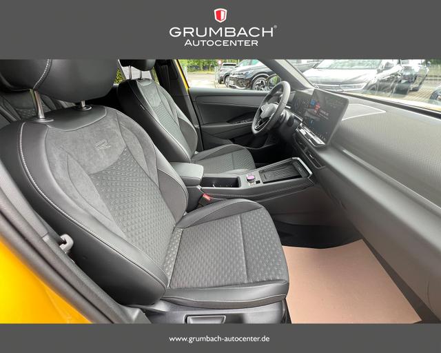 Volkswagen T-Roc 1.5 eTSI DSG R-Line Neues Modell BlackStyle Matrix AZV Sitzh. elktr.Heckkl. 19Zoll TopAusst. 