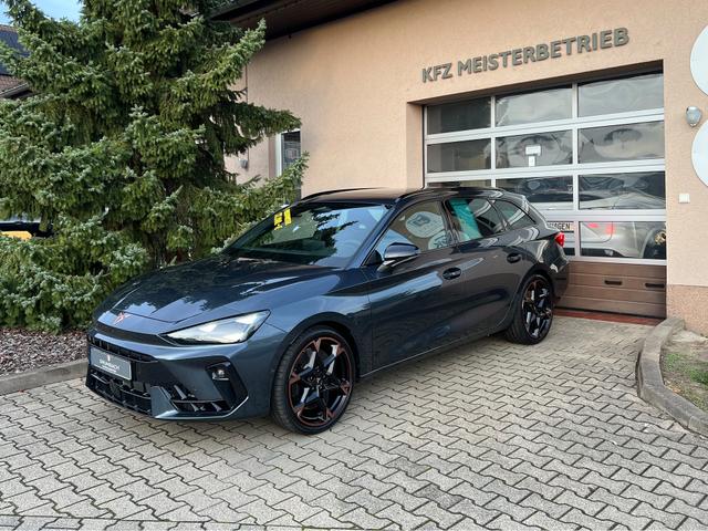 Lagerfahrzeug CUPRA Leon Sportstourer - VZ 2.0TSI 333PS 4Drive DSG Pano AZV Matrix IntelligentDrive Navi Sennheiser Garantie5Jahre 19ZollKupfer