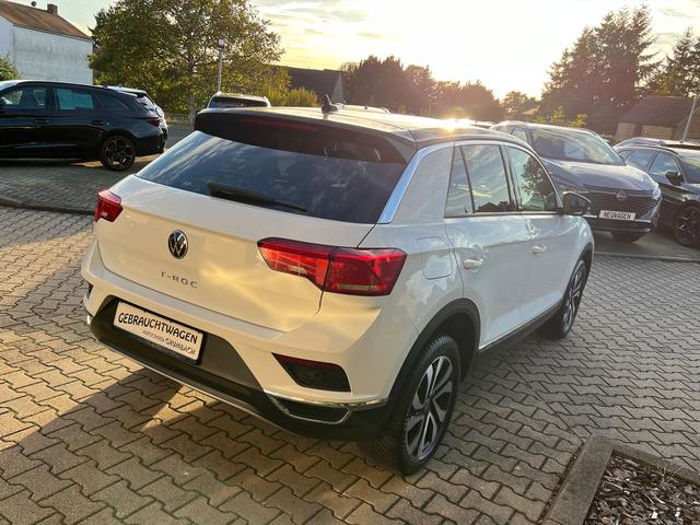 Volkswagen T-Roc 1.5 TSI DSG Active OPF Navi Discover Parksystem Sitzh. Garantie 