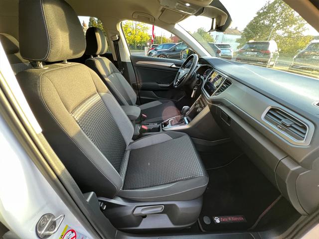 Volkswagen T-Roc 1.5 TSI DSG Active OPF Navi Discover Parksystem Sitzh. Garantie 