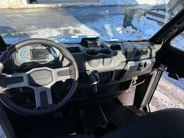 Polaris Ranger XP Kinetic AHK 2,3t gebr. Full Cab+ inkl. ausstellbare Frontscheibe, Türen mit Kurbel… 