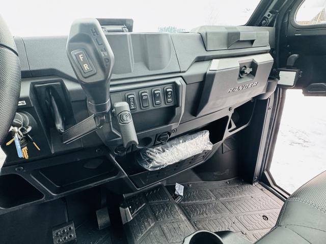 Polaris Ranger XP Kinetic AHK 2,3t gebr. Full Cab+ inkl. ausstellbare Frontscheibe, Türen mit Kurbel… 