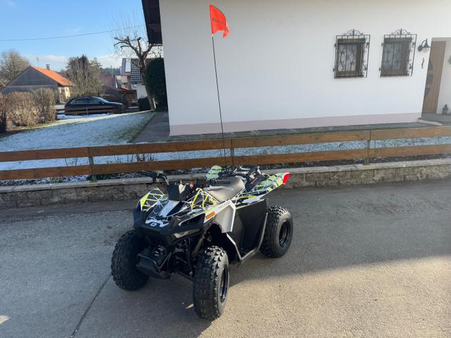 Polaris Outlaw 70 EFI Youth Kinderquad 