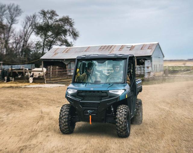 Polaris Ranger XP1000 EPS ABS Modell 2025 Premium Kabine, Heizung, Alufelgen, LED-Scheinwerfer, klappbare Beif.Sitzbank... 