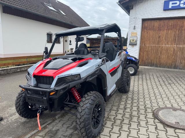 Polaris General 1000 EPS Deluxe - Lof, ABS, Sportdach, Rockford Fosgate Audiosystem, FOX Stoßdämper...