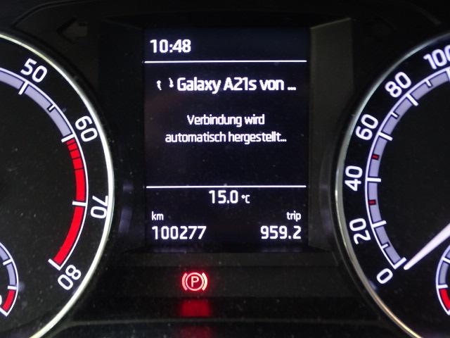 Skoda Fabia Combi Ambition TSI 110 // Klima+Kamera+LED+LM+NSW+PDC+SmartLink+Reling 