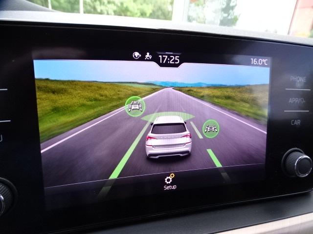 Skoda Kamiq DSG Style // ECC+behzb.Frontsch+el.HeKl+LED+PDC+SiHzg+Sunset+Temp 