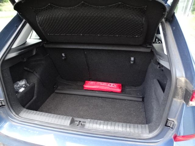 Skoda Kamiq DSG Style // ECC+behzb.Frontsch+el.HeKl+LED+PDC+SiHzg+Sunset+Temp 
