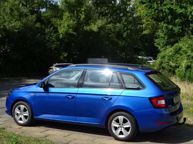 Skoda Fabia Combi 1,0 TSi Edition Drive // AHK+Klima+LM+PDC+SiHzg+Temp 