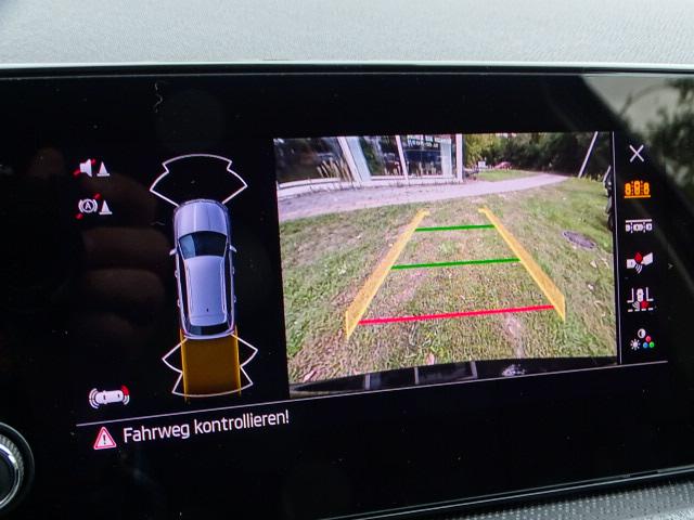 Beispielbilder, ggf. teilweise mit Sonderausstattung