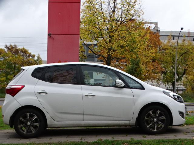 Hyundai ix20 Automatik Style // 1Hd+Allwetter+Klima+KV+LM+NSW+PDC+SiHzg+Temp 