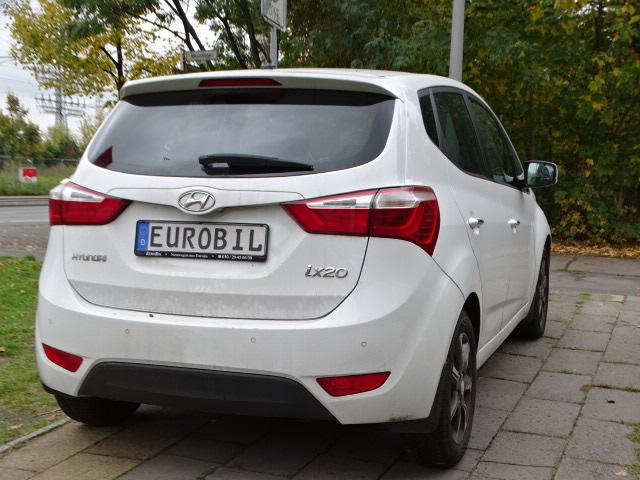 Hyundai ix20 Automatik Style // 1Hd+Allwetter+Klima+KV+LM+NSW+PDC+SiHzg+Temp 