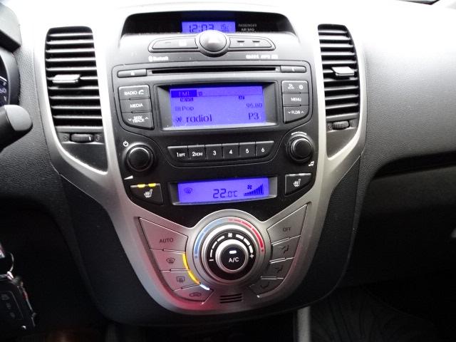 Hyundai ix20 Automatik Style // 1Hd+Allwetter+Klima+KV+LM+NSW+PDC+SiHzg+Temp 