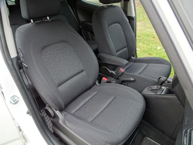 Hyundai ix20 Automatik Style // 1Hd+Allwetter+Klima+KV+LM+NSW+PDC+SiHzg+Temp 