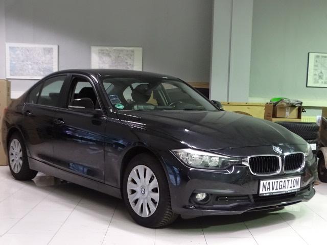 BMW 3er 318i // ECC+LED+Navi+NSW+PDC+SiHzg 