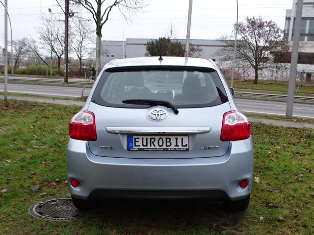 Toyota Auris 1,6 luna // 1.Hd+ECC+el.FH+el.kl.Sp+LM+NSW+SiHzg+Temp 