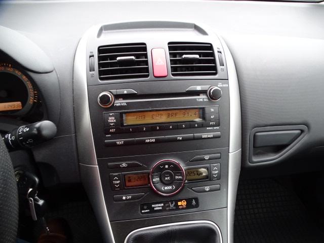 Toyota Auris 1,6 luna // 1.Hd+ECC+el.FH+el.kl.Sp+LM+NSW+SiHzg+Temp 