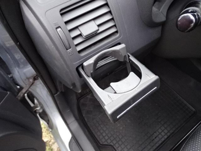 Toyota Auris 1,6 luna // 1.Hd+ECC+el.FH+el.kl.Sp+LM+NSW+SiHzg+Temp 