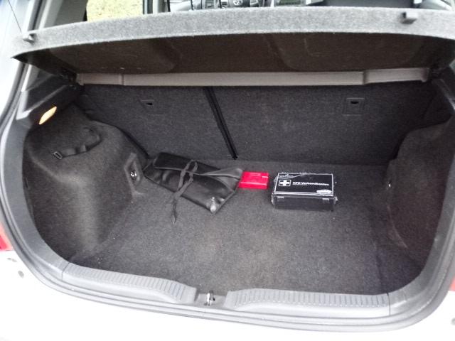 Toyota Auris 1,6 luna // 1.Hd+ECC+el.FH+el.kl.Sp+LM+NSW+SiHzg+Temp 