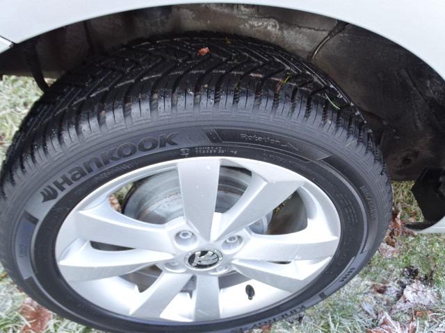 Skoda Citigo Automatik Elegance // 5t&uuml;r+Allwetter+Klima+NSW+PDC+SitzHZg+Sunset 