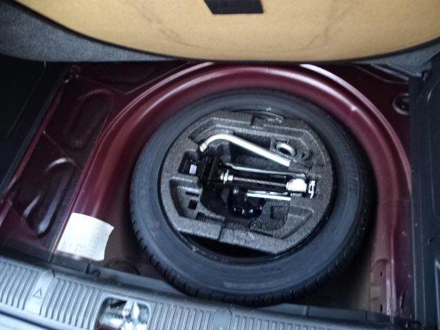 Skoda Fabia 1,2 TSI Ambition // Allwetter+eFH+eSp+Klima+LED+NSW+LM+PDC+SiHzg+TFL 