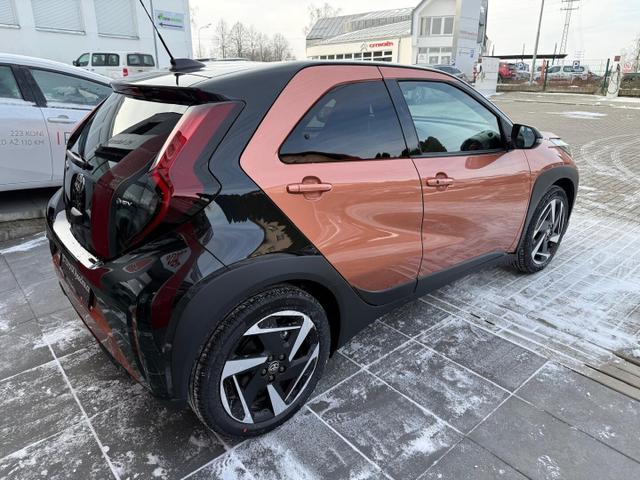 Beispielbilder, ggf. teilweise mit Sonderausstattung