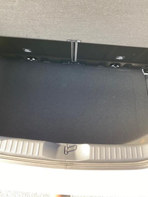 Beispielbilder, ggf. teilweise mit Sonderausstattung