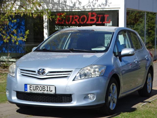 Toyota Auris - 1,6 luna // 1.Hd+ECC+el.FH+el.kl.Sp+LM+NSW+SiHzg+Temp