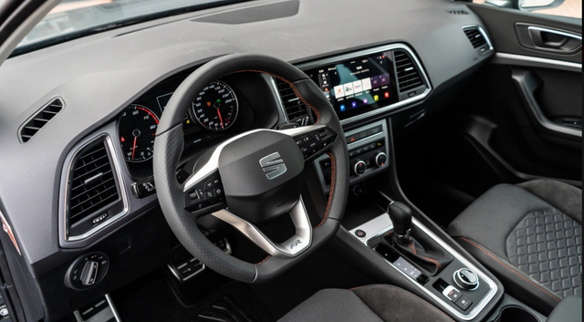 Beispielbilder, ggf. teilweise mit Sonderausstattung