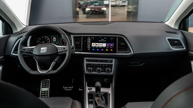 Beispielbilder, ggf. teilweise mit Sonderausstattung