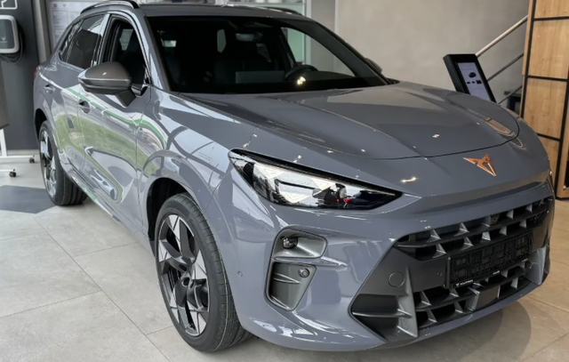 Cupra Terramar - First Edition 2.0 TSI 265PS, 4 Drive DSG; 5JhGar; ACC, KESSY, Alu, Winter