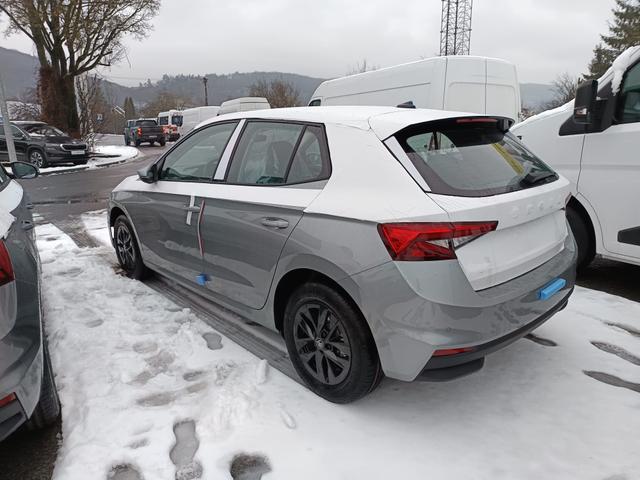 Skoda Fabia - 130 Jahre Premium 1.0 TSI 116 PS DSG, Winterpaket,Kamera,Alu, Naviapp,Tempomat, 5Jh;Gar